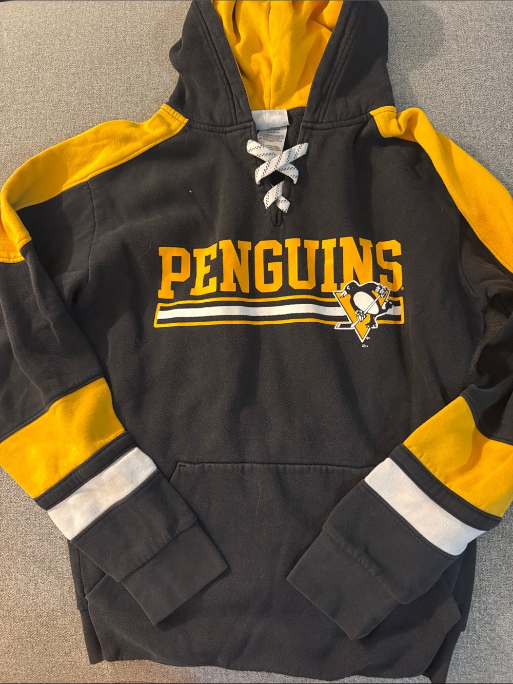3/$15- Penguins hoodie size small